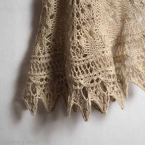 Snuggled Shawl Kit in Sand Dune - Image 4