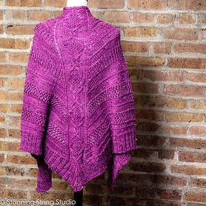Port of Valletta Large Shawl Kit in Malta Fig - Image 3
