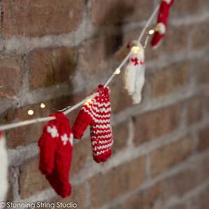 Sweater Garland Limited Edition Kit with Light String - Image 3